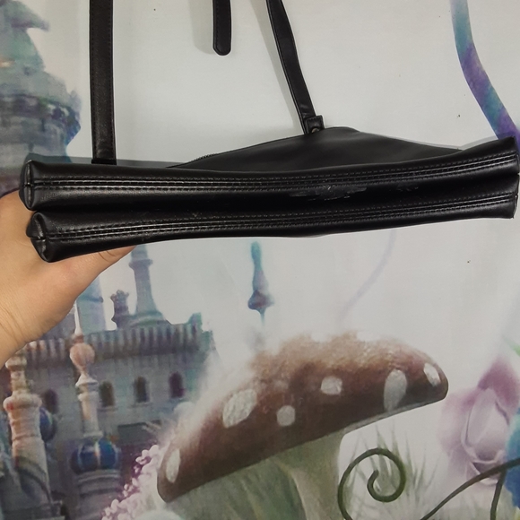 🪶 Forever 21 purse - Picture 2 of 6